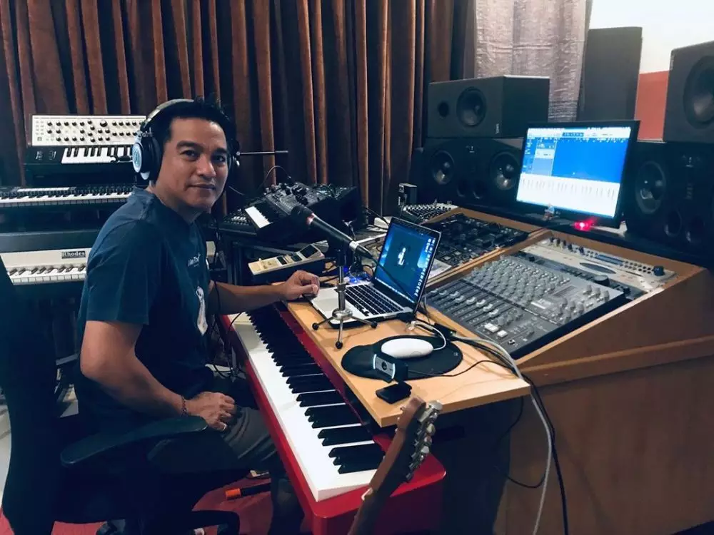 musisi cowok 50 tahun Instagram musisi cowok 50 tahun Instagram