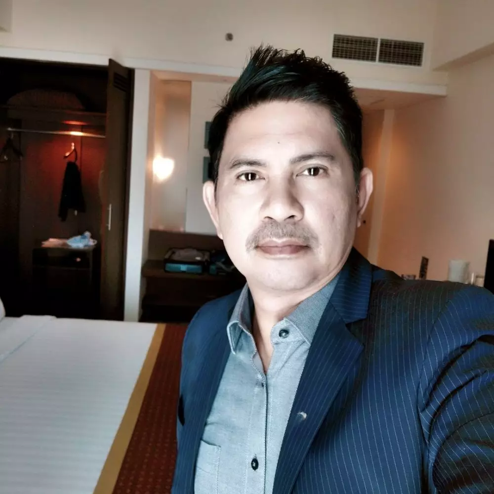 musisi cowok 50 tahun Instagram musisi cowok 50 tahun Instagram