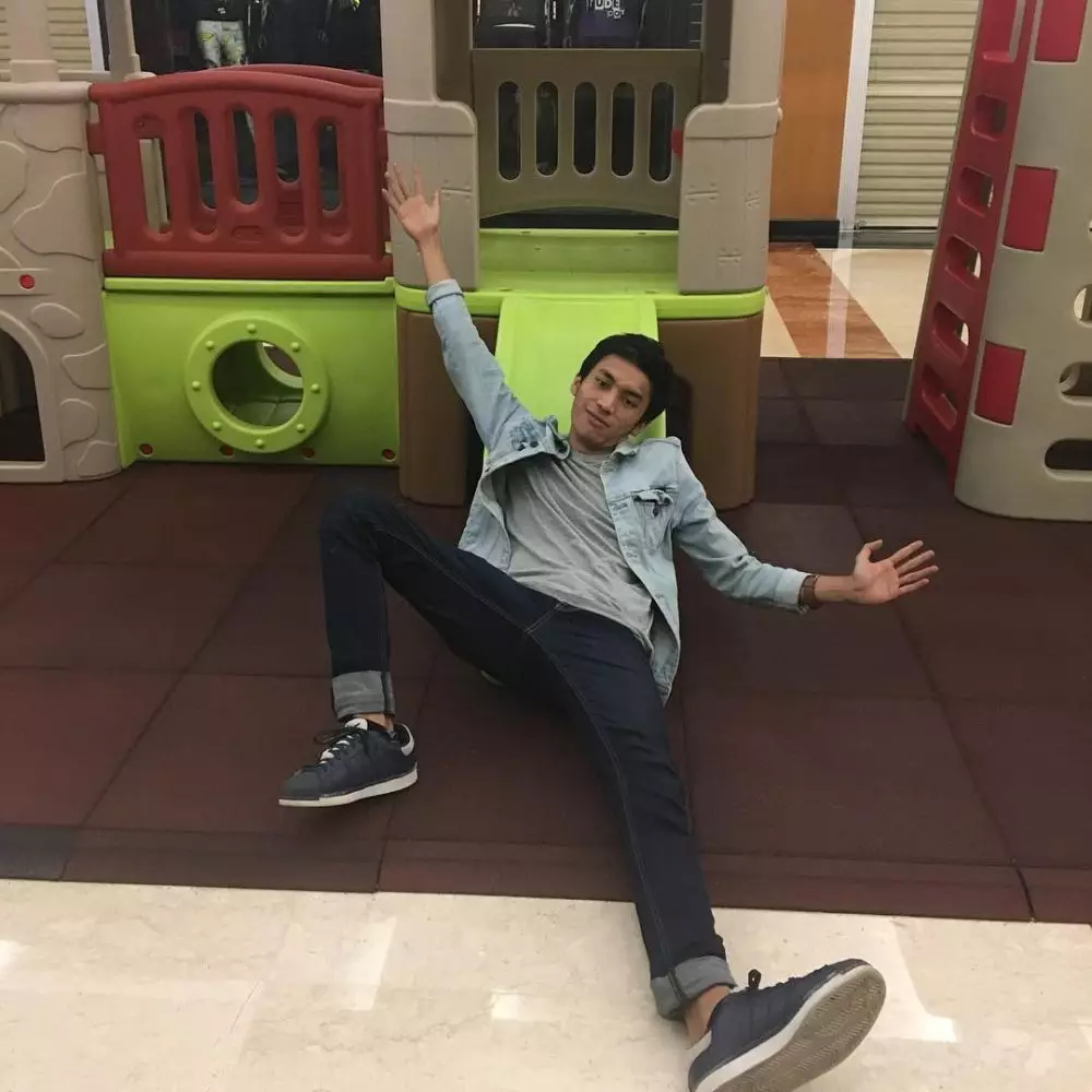 Seleb cilik 2000-an alih profesi  Instagram 