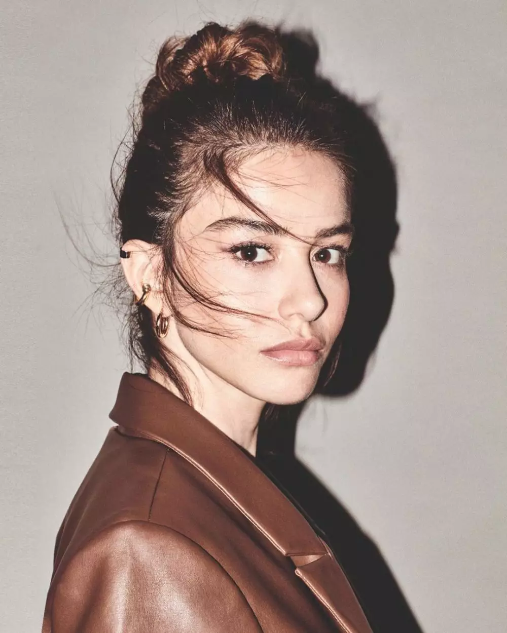 Kabar pemain drama Turki Cinta di Musim Cherry berbagai sumber