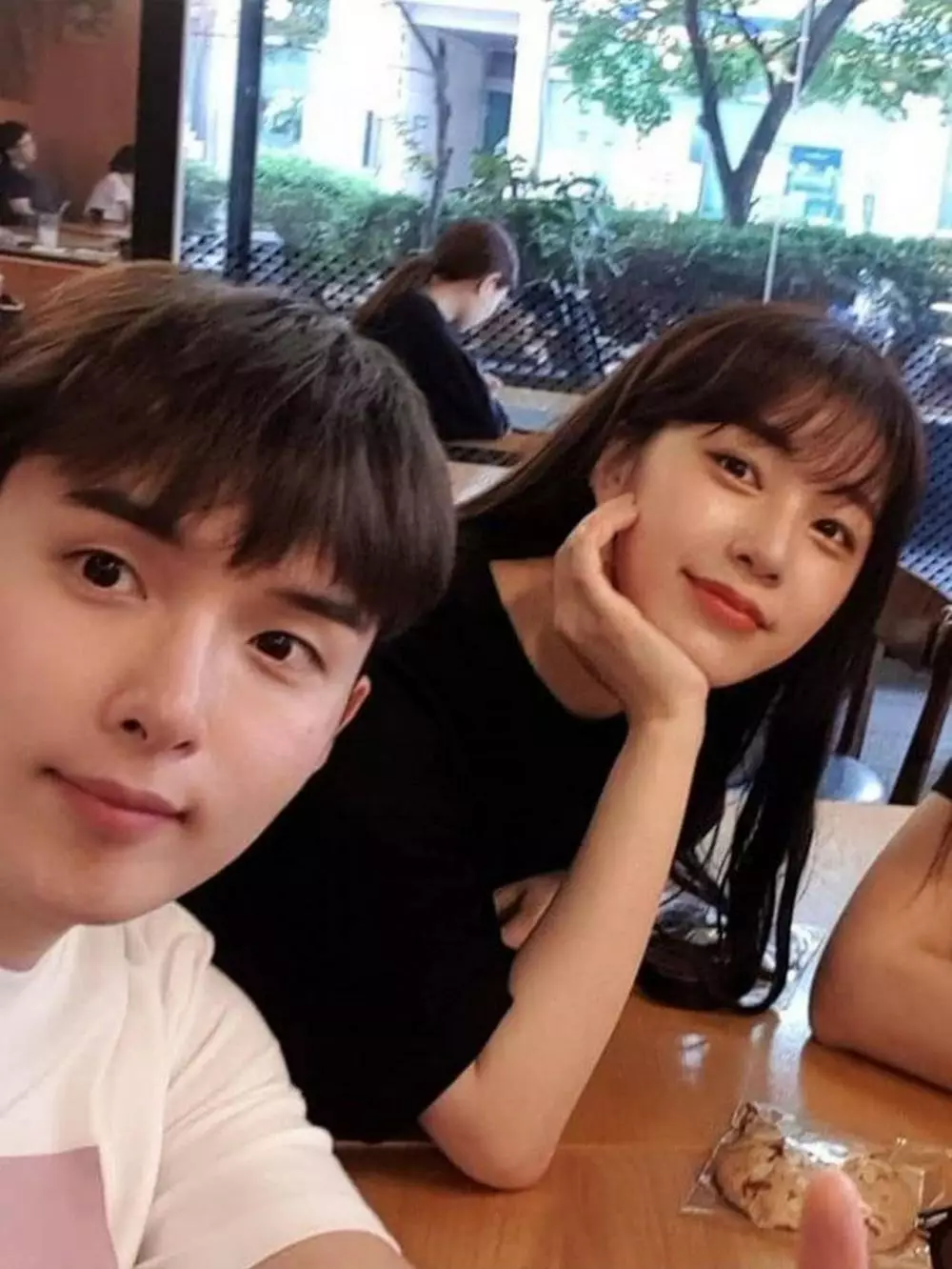 riowook nggak jelas Berbagai sumber