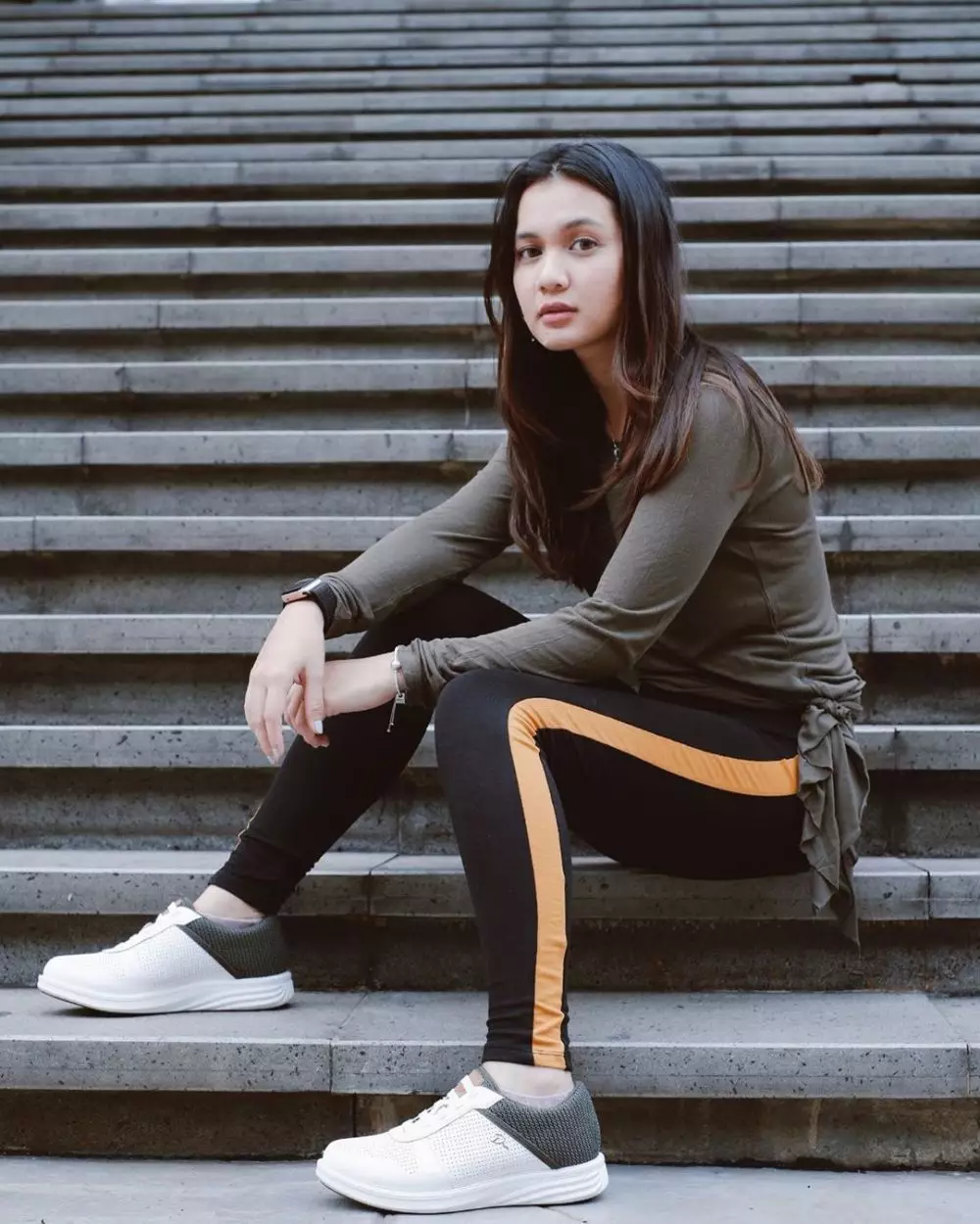 Potret Dea Annisa tanpa riasan makeup © 2020 brilio.net