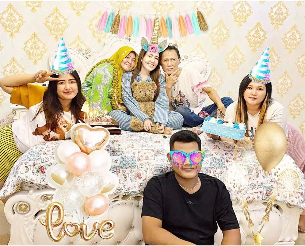 ultah Via Vallen ke-29 instagram 