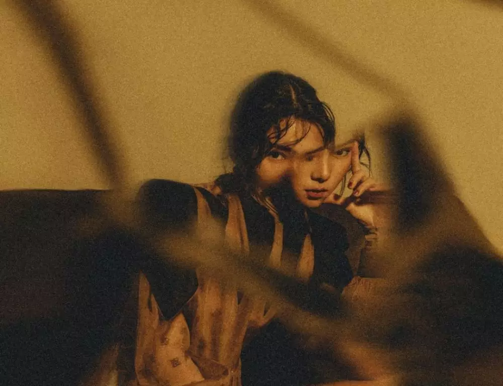 Isyana Lelang Sweater © 2020 brilio.net