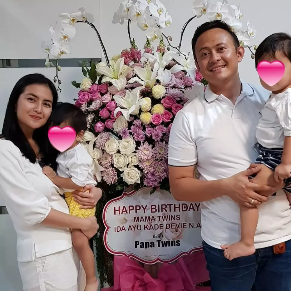 potret terbaru kadek devi Berbagai sumber potret terbaru kadek devi Berbagai sumber