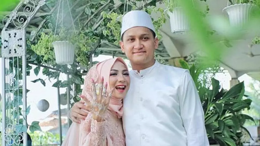 juan mantan syahnaz Berbagai sumber