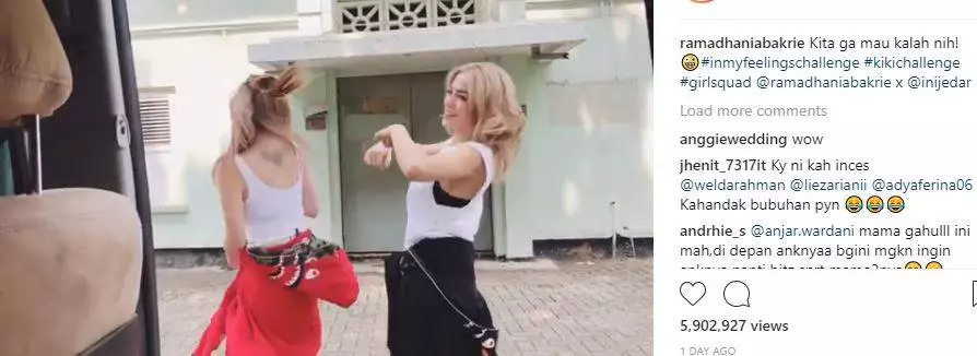 Momen Nia Ramadhani tak sengaja pamer tato Instagram