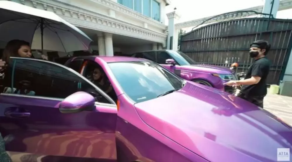 Aurel dan Atta usai LDR © 2020 brilio.net YouTube Aurel dan Atta usai LDR © 2020 brilio.net YouTube