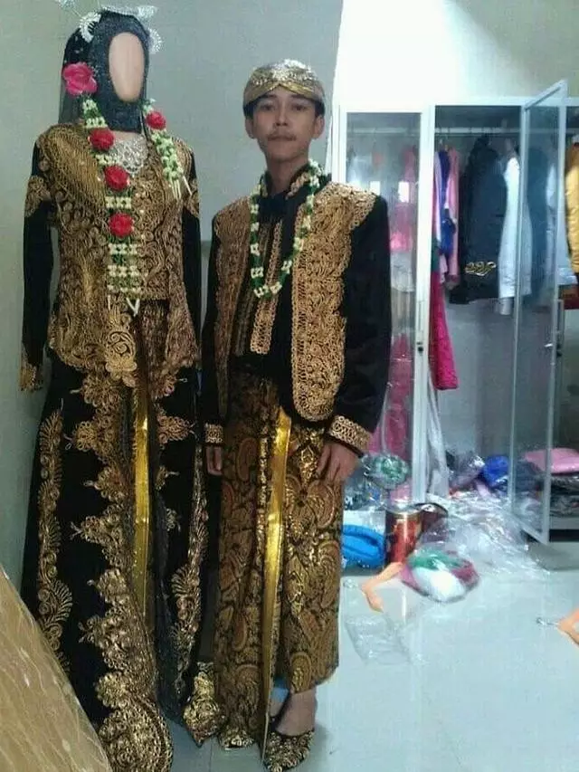 pacaran dengan manekin © 2020 brilio.net