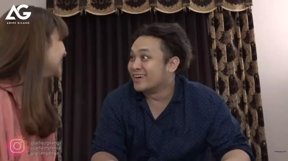 momen Adiez umumkan kehamilan  YouTube