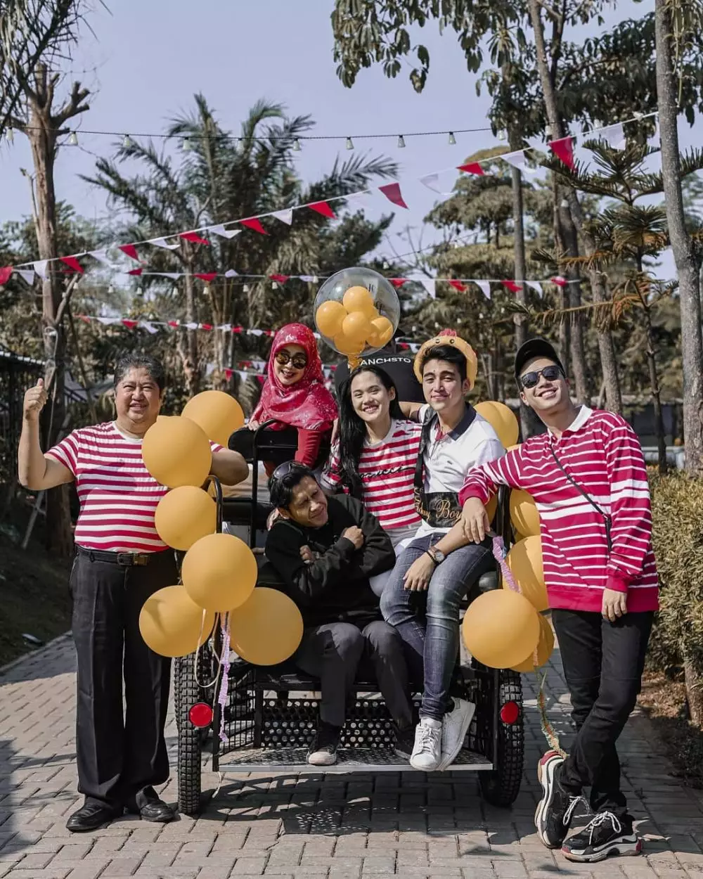 Sheryl Sheinafia dan Vadie Akbar © 2020 brilio.net Sheryl Sheinafia dan Vadie Akbar © 2020 brilio.net