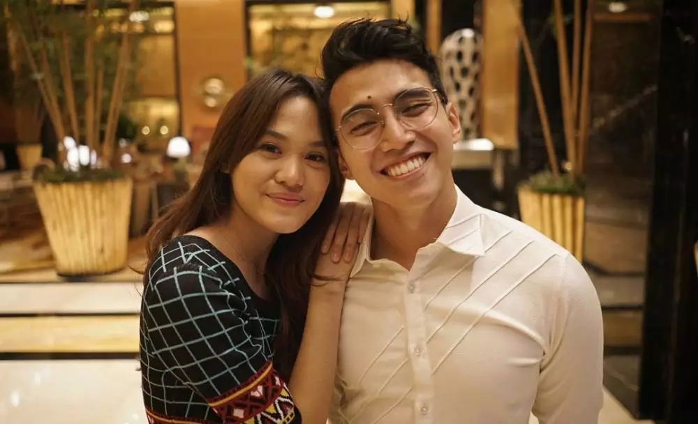 Sheryl Sheinafia dan Vadie Akbar © 2020 brilio.net Sheryl Sheinafia dan Vadie Akbar © 2020 brilio.net