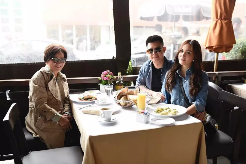 Shandy Aulia dan ibu © 2020 brilio.net Instagram Shandy Aulia dan ibu © 2020 brilio.net Instagram