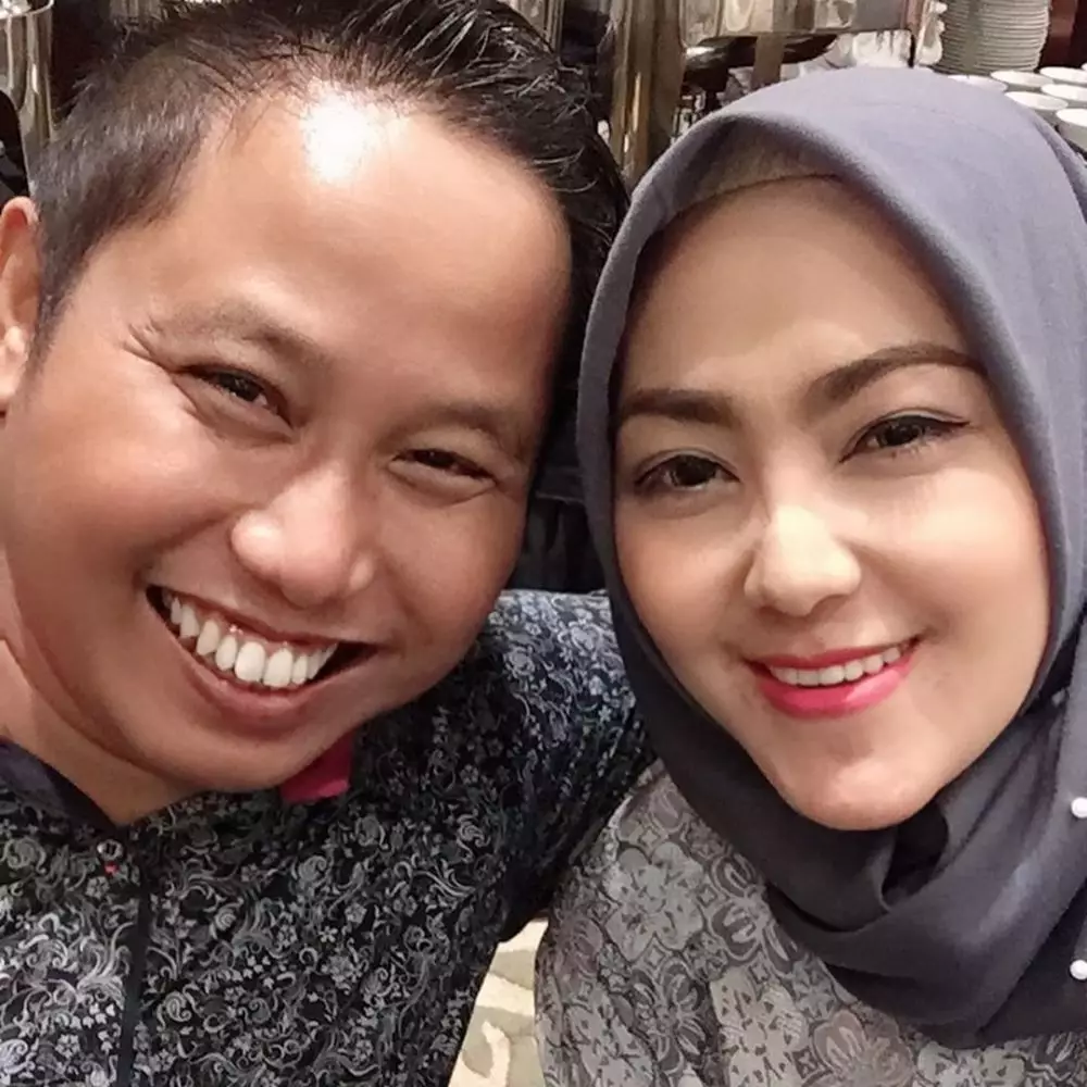 Narji dan sang istri © 2020 brilio.net