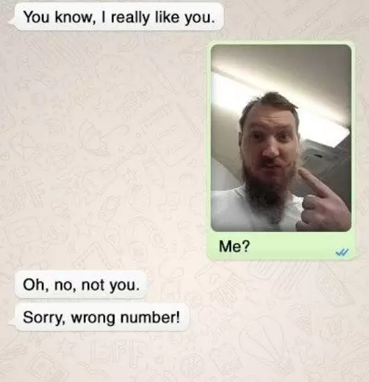 Chat salah sambung di WA berbagai sumber Chat salah sambung di WA berbagai sumber