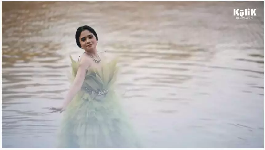 Pemotretan Rp 5 M Tissa Biani berbagai sumber