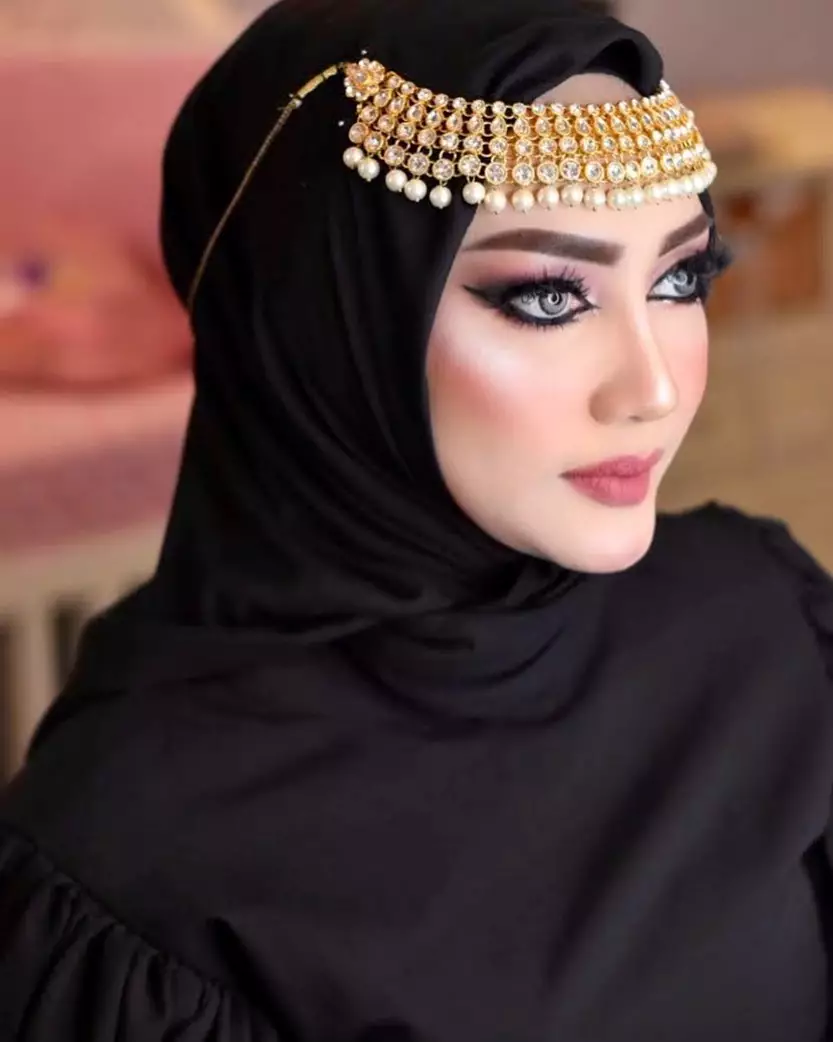 Yulita pemotretan sama kuda instagram Yulita pemotretan sama kuda instagram