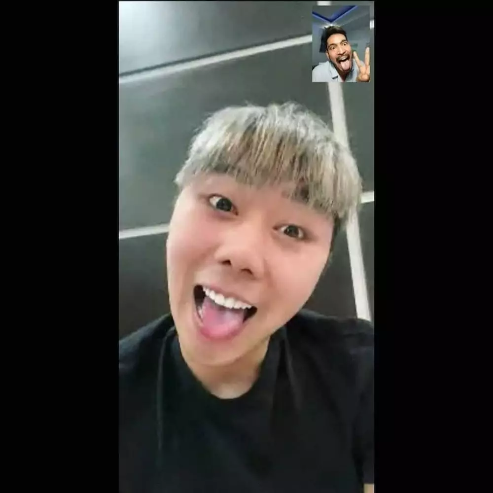 Penampilan terbaru Roy Kiyoshi usai di rehabilitasi © 2020 brilio.net Penampilan terbaru Roy Kiyoshi usai di rehabilitasi © 2020 brilio.net