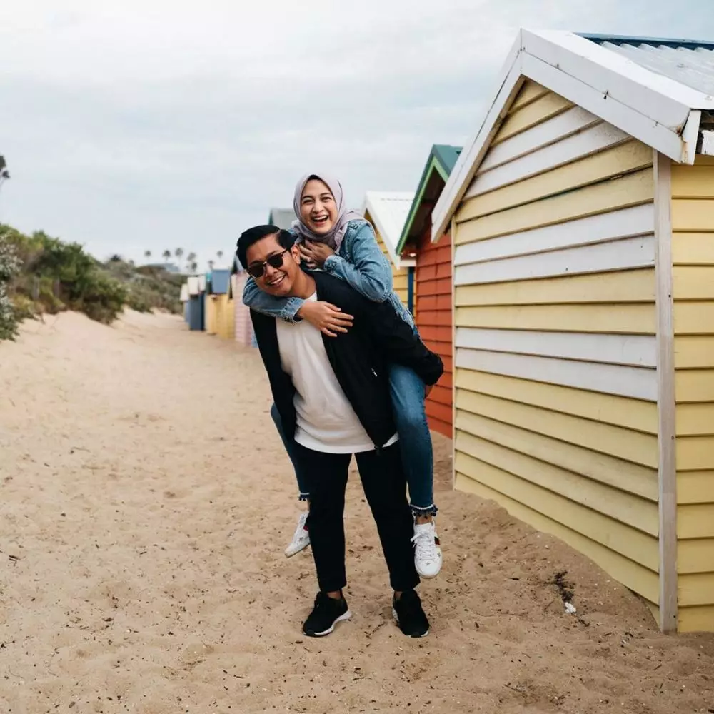 Seleb dinikahi pengusaha Makassar Instagram