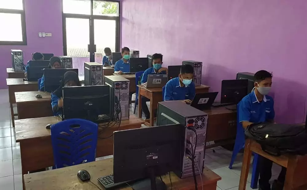 Juara kompetisi teknologi © 2020 brilio.net