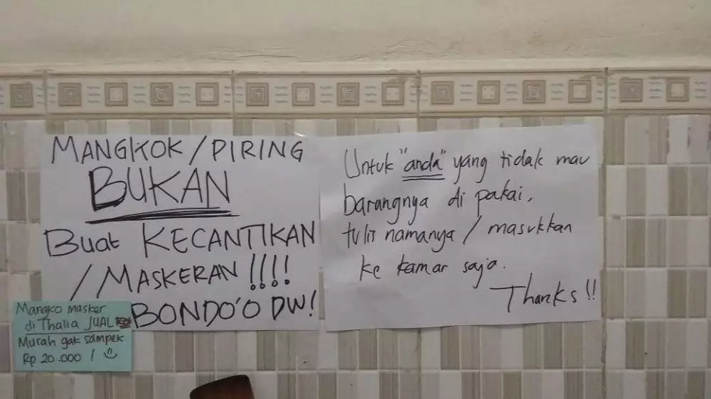 debat peringatan kost cewek Twitter