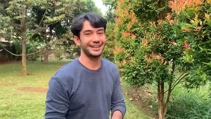 pengakuan reza rahadian © 2020 Instagram/@officialpilarez
