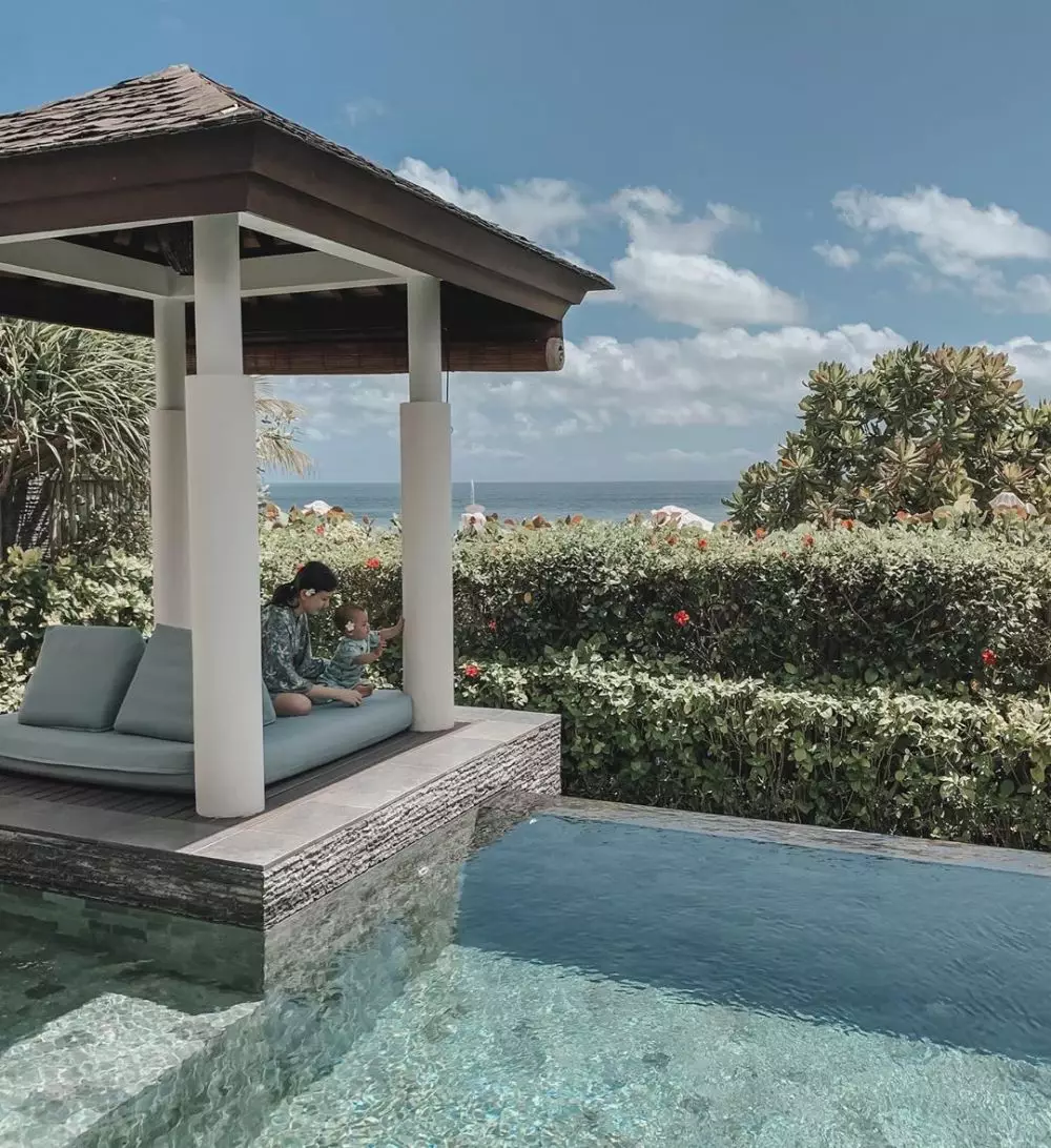 momen seru Kimberly Ryder dan keluarga saat babymoon © 2020 brilio.net momen seru Kimberly Ryder dan keluarga saat babymoon © 2020 brilio.net