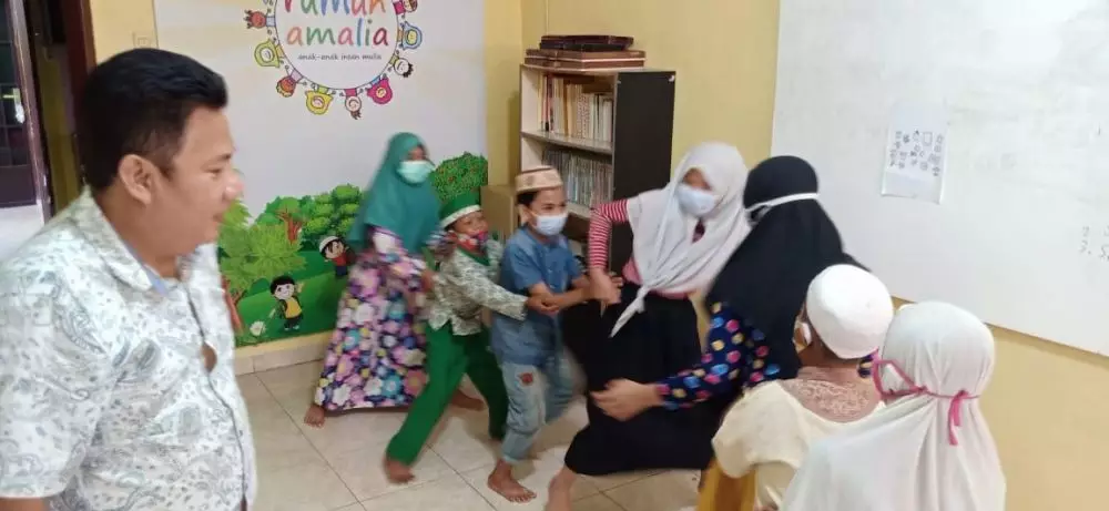 Terapi tertawa © 2020 brilio.net