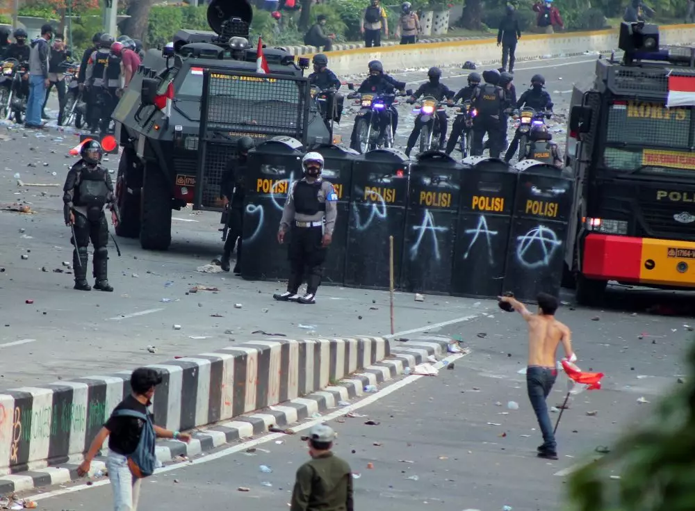 Demo Harmoni © 2020 brilio.net