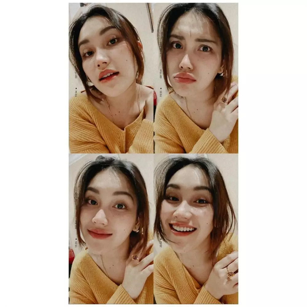 Gaya selfie ala Ayu Ting Ting © 2020 brilio.net