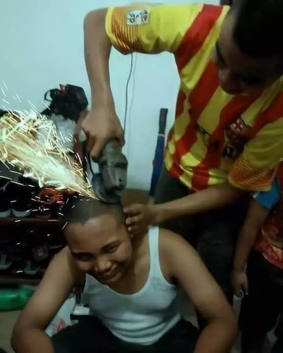 aksi antimainstream potong rambut Berbagai Sumber aksi antimainstream potong rambut Berbagai Sumber
