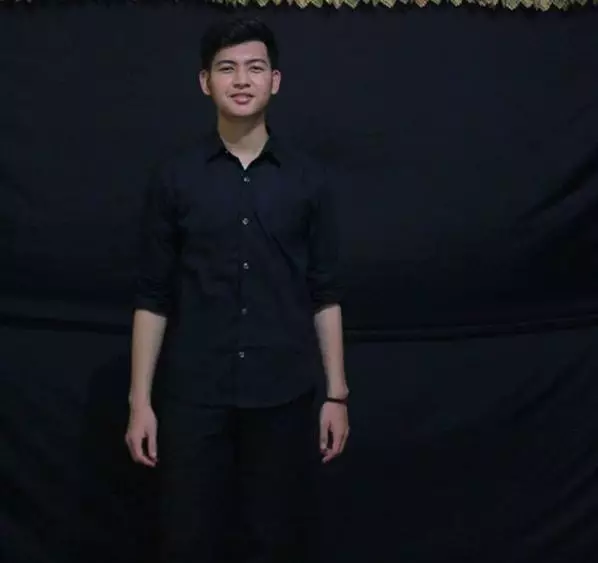 polisi ganteng uu cipta kerja Berbagai sumber