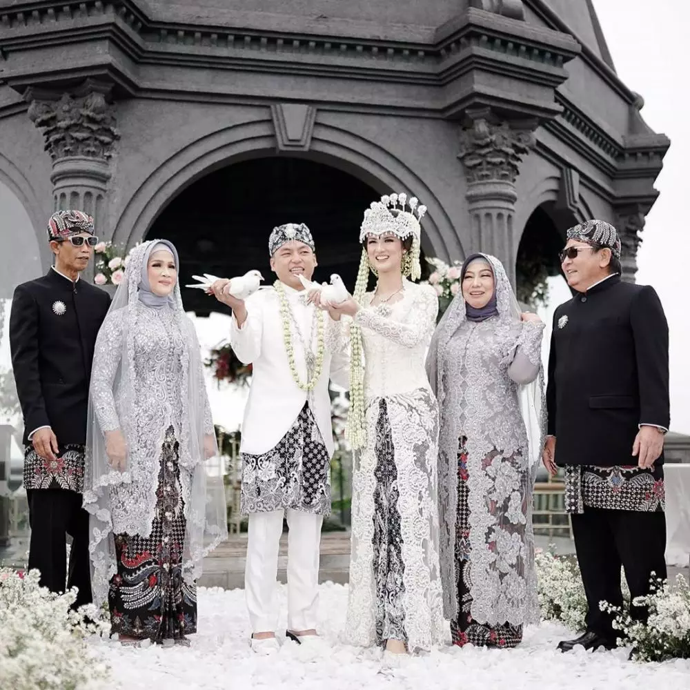 Atries Eric menikah Instagram