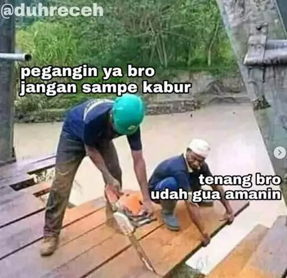 10 Caption foto momen apes ini bikin meringis istimewa