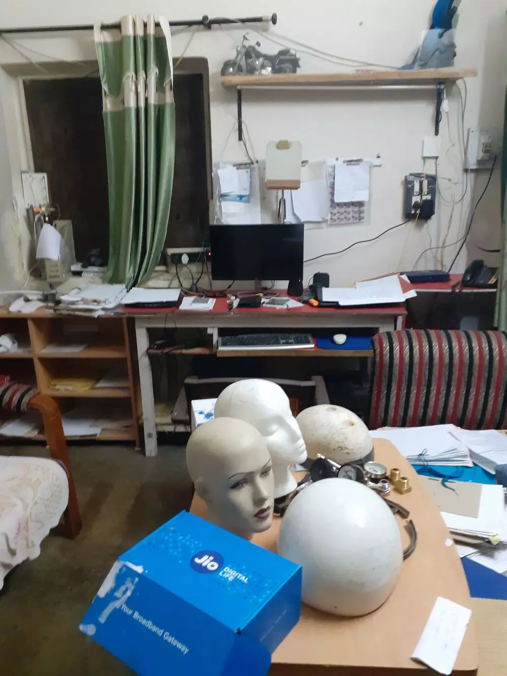 ubah kamar jadi ruang ICU  Twitter