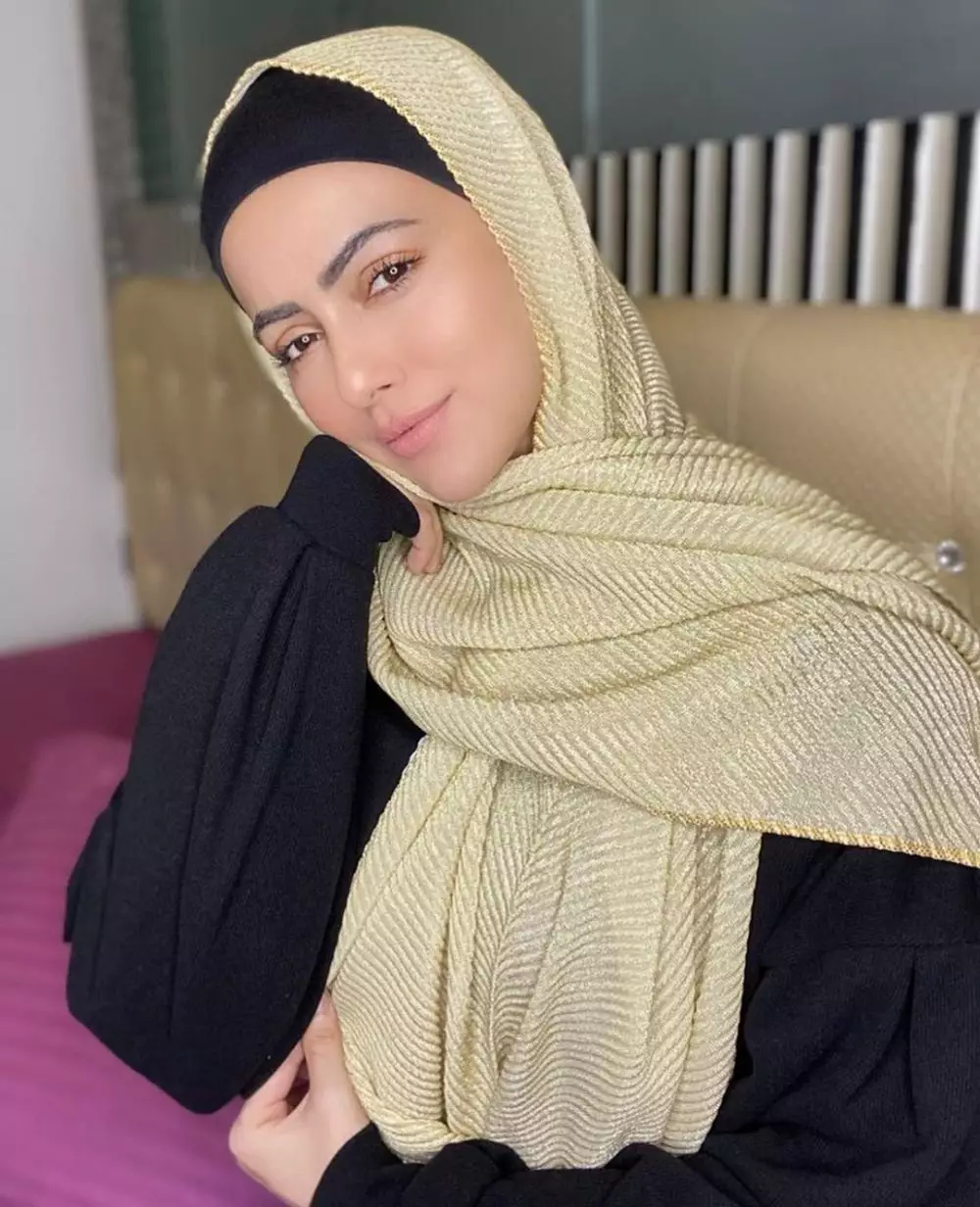 Sana Khan pensiun Instagram