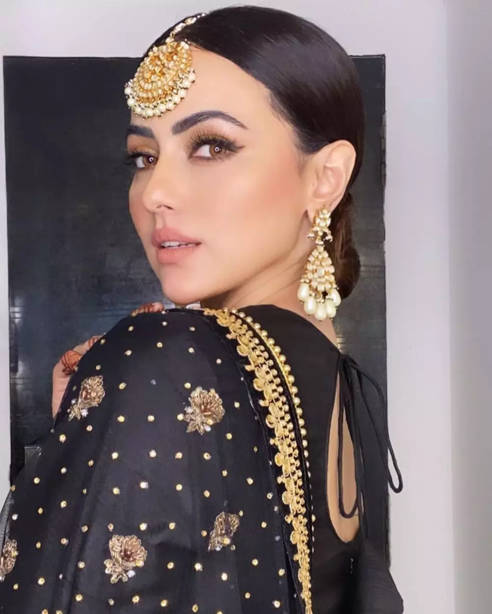 Sana Khan pensiun Instagram