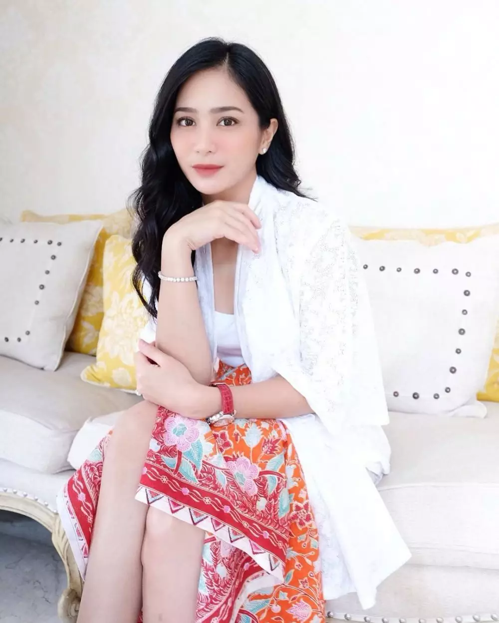 Bisnis Bunga Zainal berbagai sumber