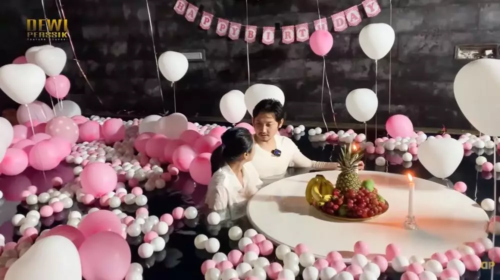 kejutan ultah Angga Wijaya YouTube