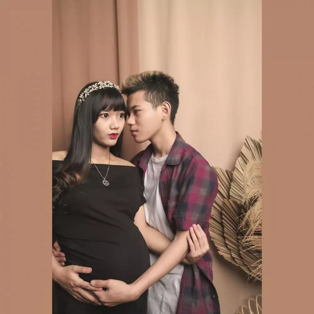 maternity Tegar dan Sarah 2 tema © 2020 brilio.net Instagram maternity Tegar dan Sarah 2 tema © 2020 brilio.net Instagram