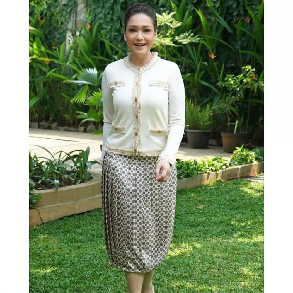 Maia Estianty dengan makeup flawless © 2020 brilio.net Maia Estianty dengan makeup flawless © 2020 brilio.net