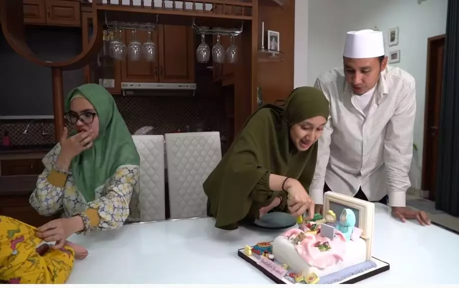 ultah anak Kartika ke-15 instagram  ultah anak Kartika ke-15 instagram