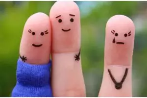 40 Kata-kata sedih ungkapan curiga dalam hubungan, tanpa basa-basi