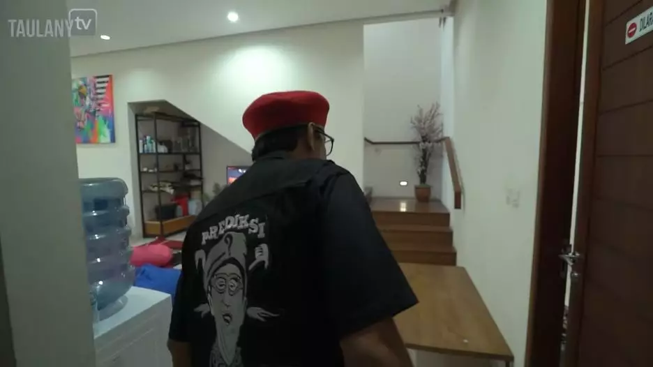 Potret kantor baru Wendy Cagur Instagram