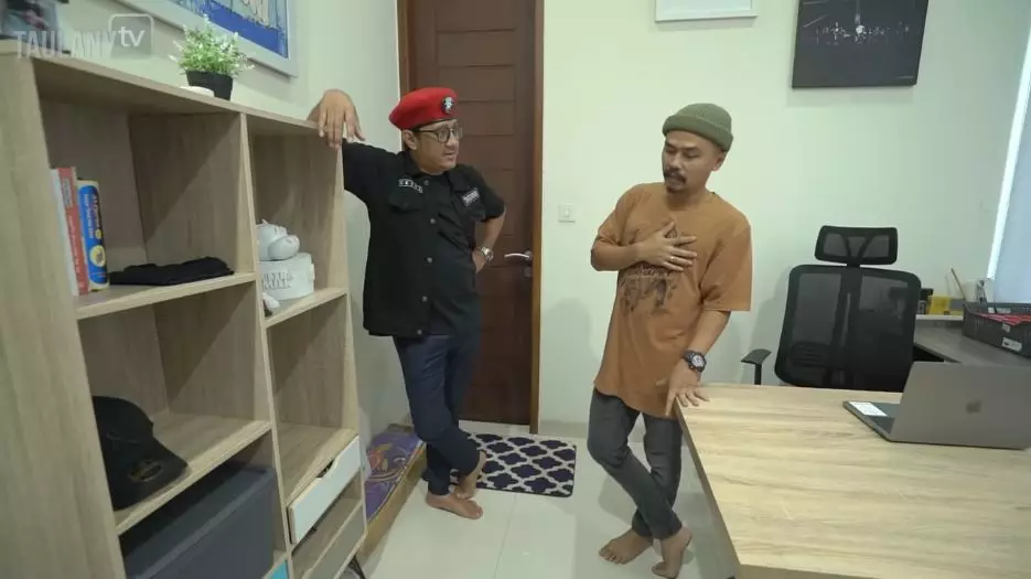 Potret kantor baru Wendy Cagur Instagram