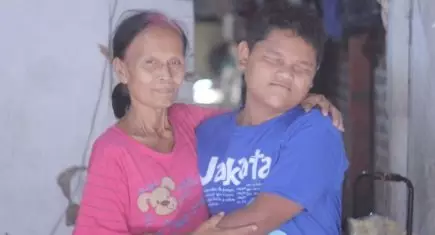 Anak tunanetra hebat Berbagai sumber