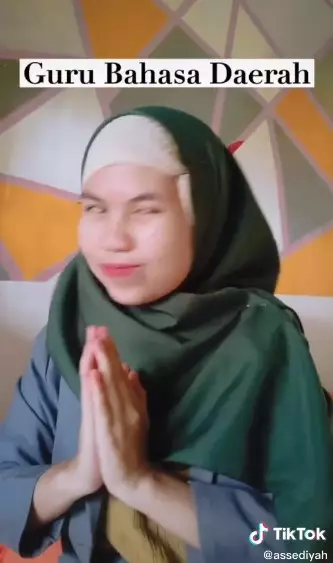 Penampilan guru tiktok TikTok/@assediyah