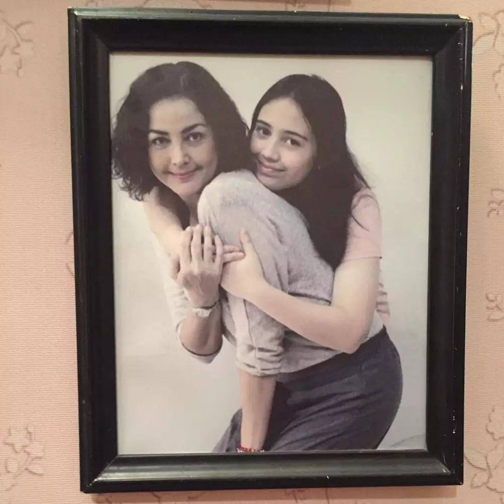 Roweina Umboh dan sang putri Instagram