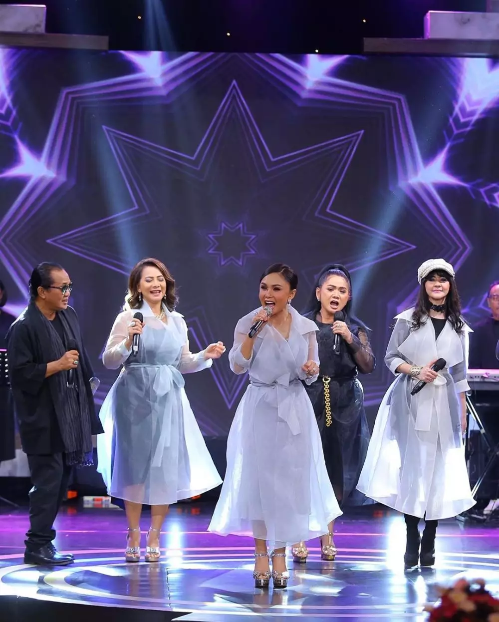 momen yuni shara reuni dengan diva 90-an © 2020 Instagram