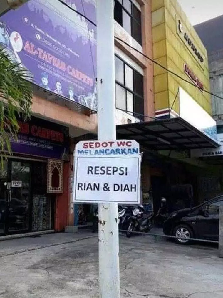 tulisan tertutup nyeleneh Berbagai sumber